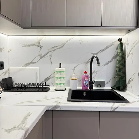Centre 5 Mins To Apartmán